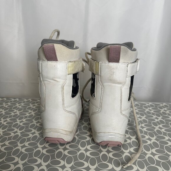 Burton Snowboots White LaceUp Sz 5 - Picture 4 of 7